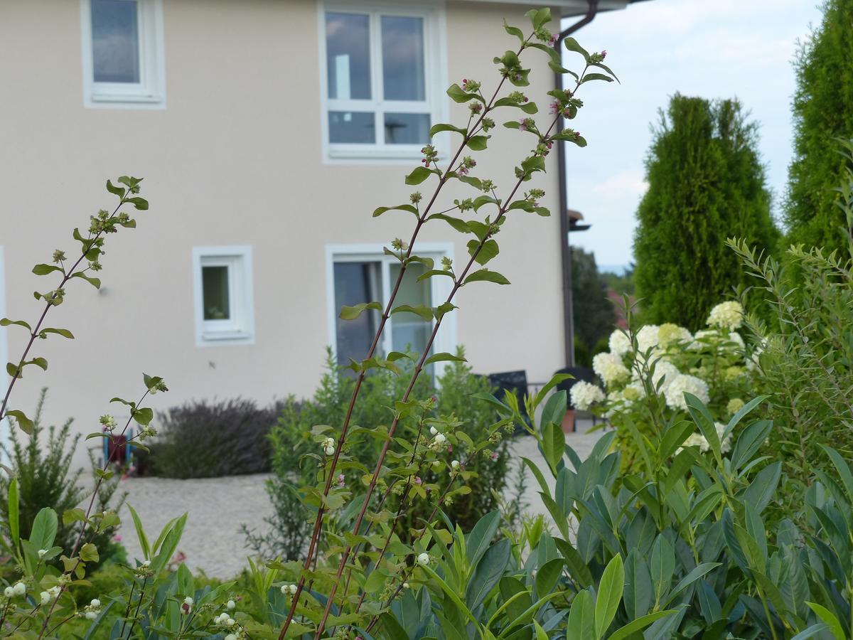 Sana E Salva Apartamento Eckersdorf Exterior foto